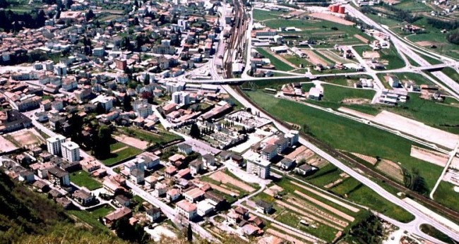 Veduta dall'alto di Mendrisio, in Canton Ticino