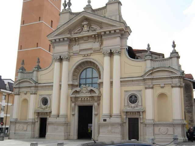 chiesa manlate