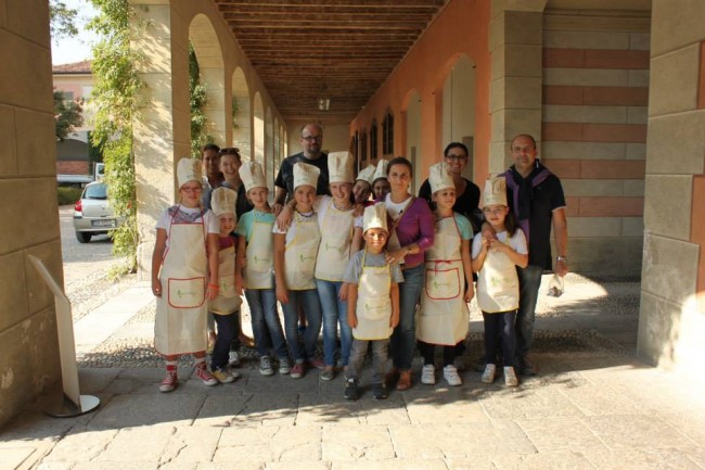 gruppo bambini chef