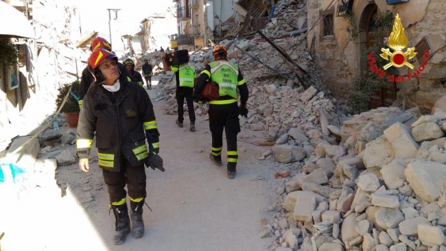 terremoto vigili del fuoco